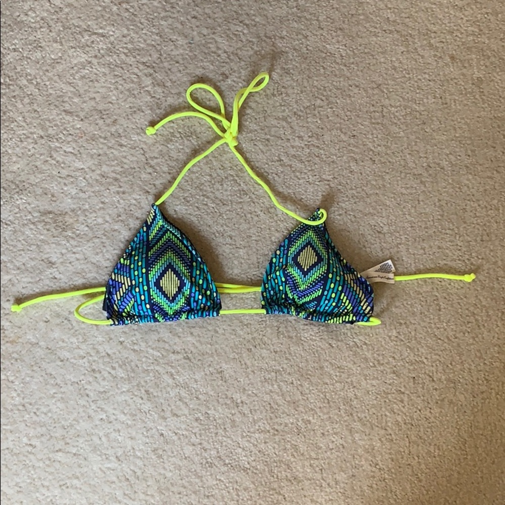 American Eagle String Bikini Top (removable pads)